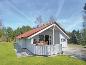 Holiday home Krondyrstien